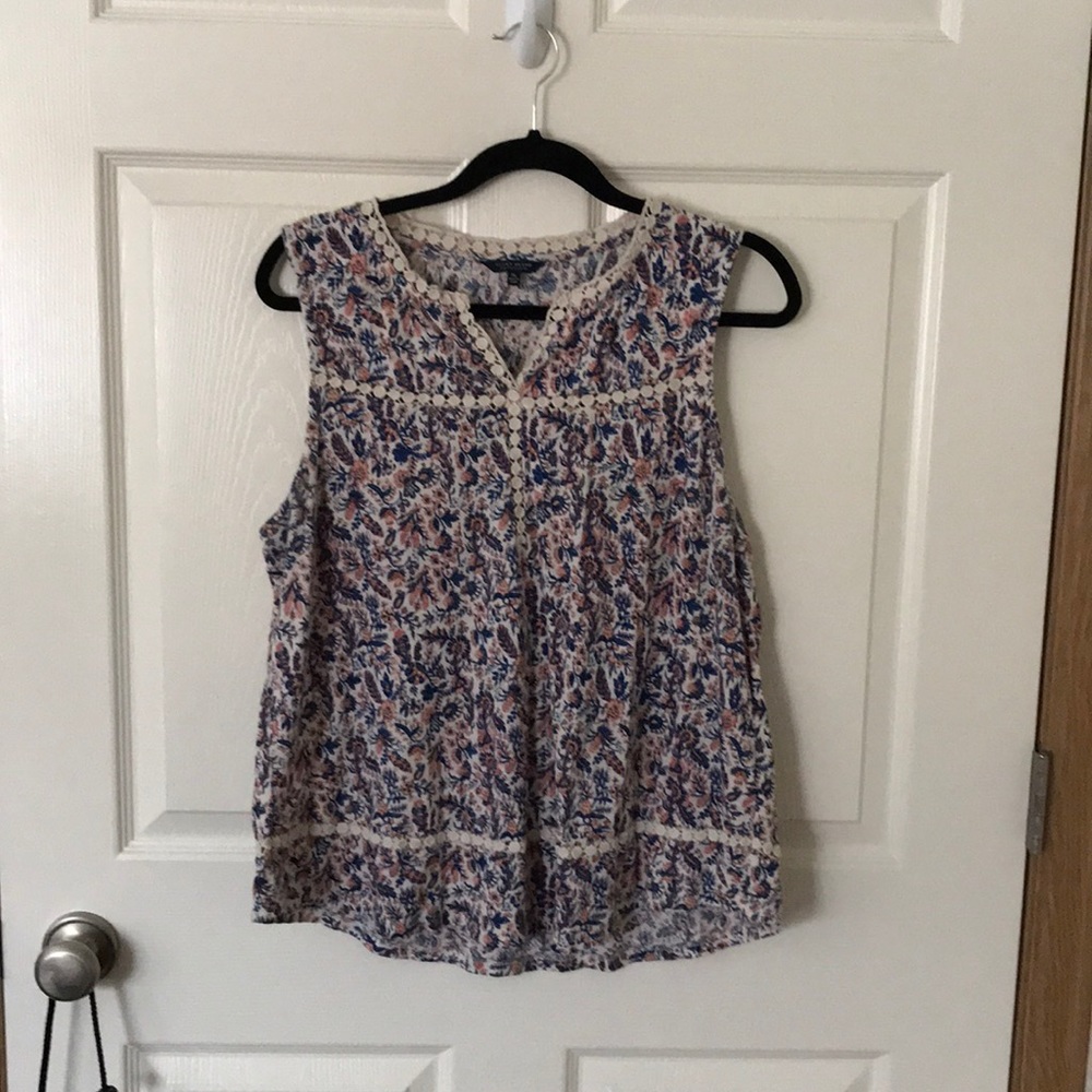 Patterned lucky brand tank.
